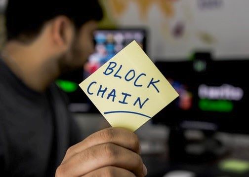 La Blockchain jouera-t-elle un rôle dans l’avenir des études, du marketing et des médias ?